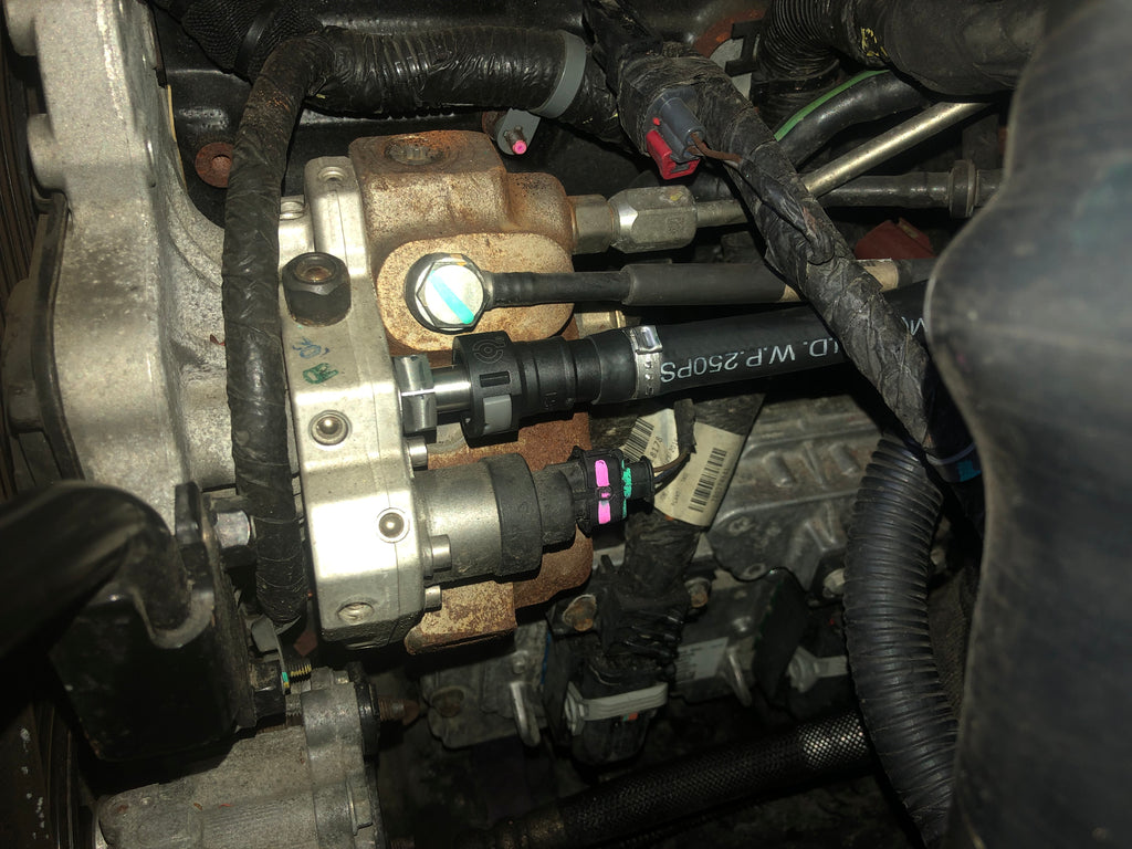 13-18 CUMMINS FUEL FILTER DELETE BYPASS HOSE