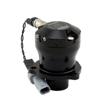 Load image into Gallery viewer, Turbosmart Ford Fiesta ST 1.6L / Ford Mustang 2.3L Ecoboost BOV Kompact EM Re-Circ Plumb Back